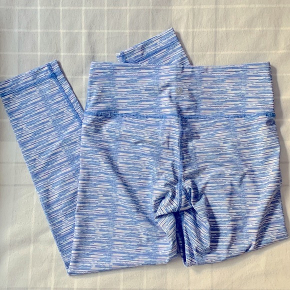 Capri Legging - Picture 2 of 4